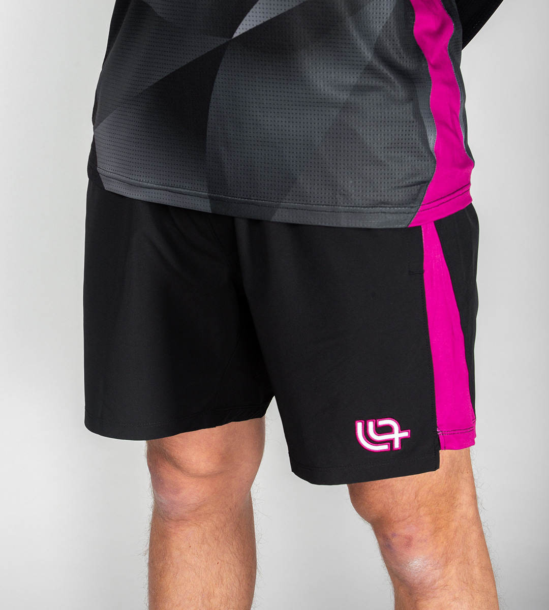 Performance short